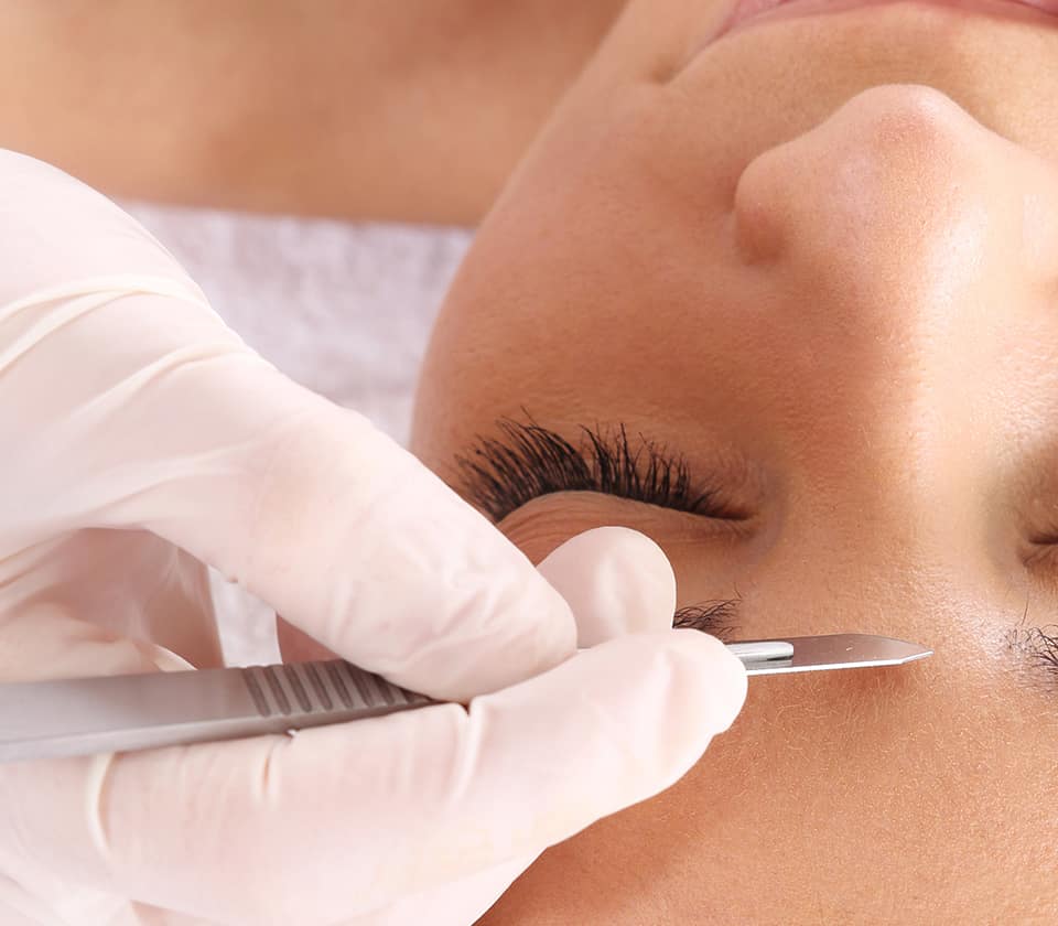 Dermaplane Facial